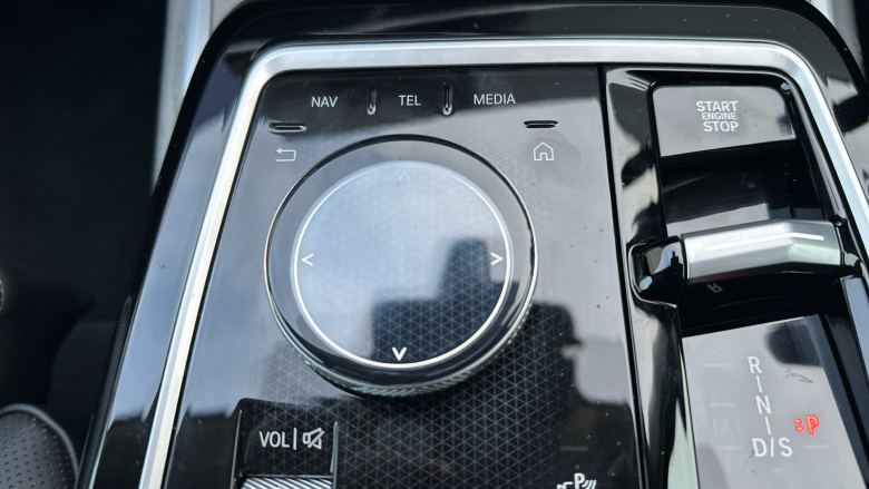 BMW 7 Series 750e xDrive Excellence 4dr Auto Saloon